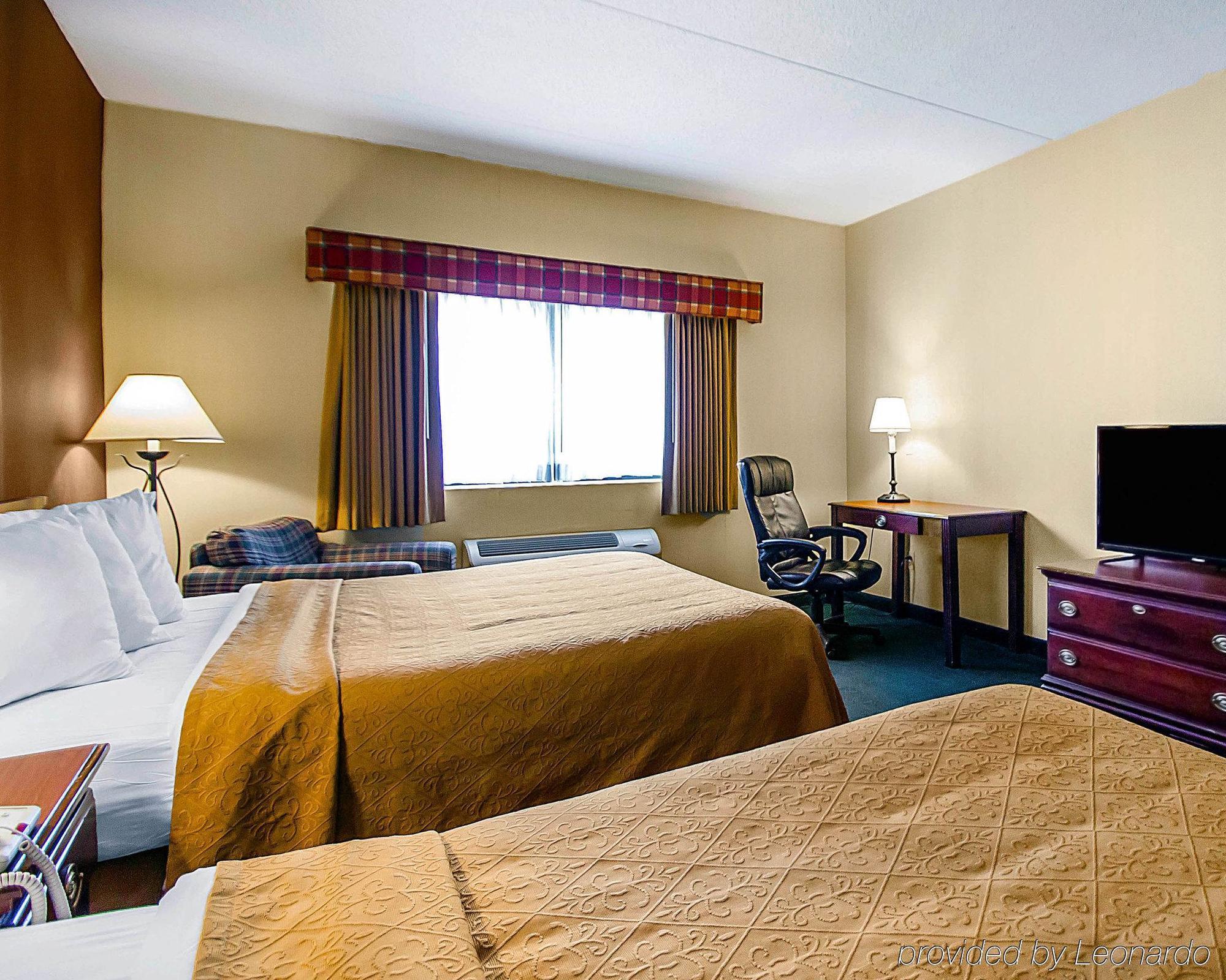 Quality Inn Cromwell - Middletown Bagian luar foto